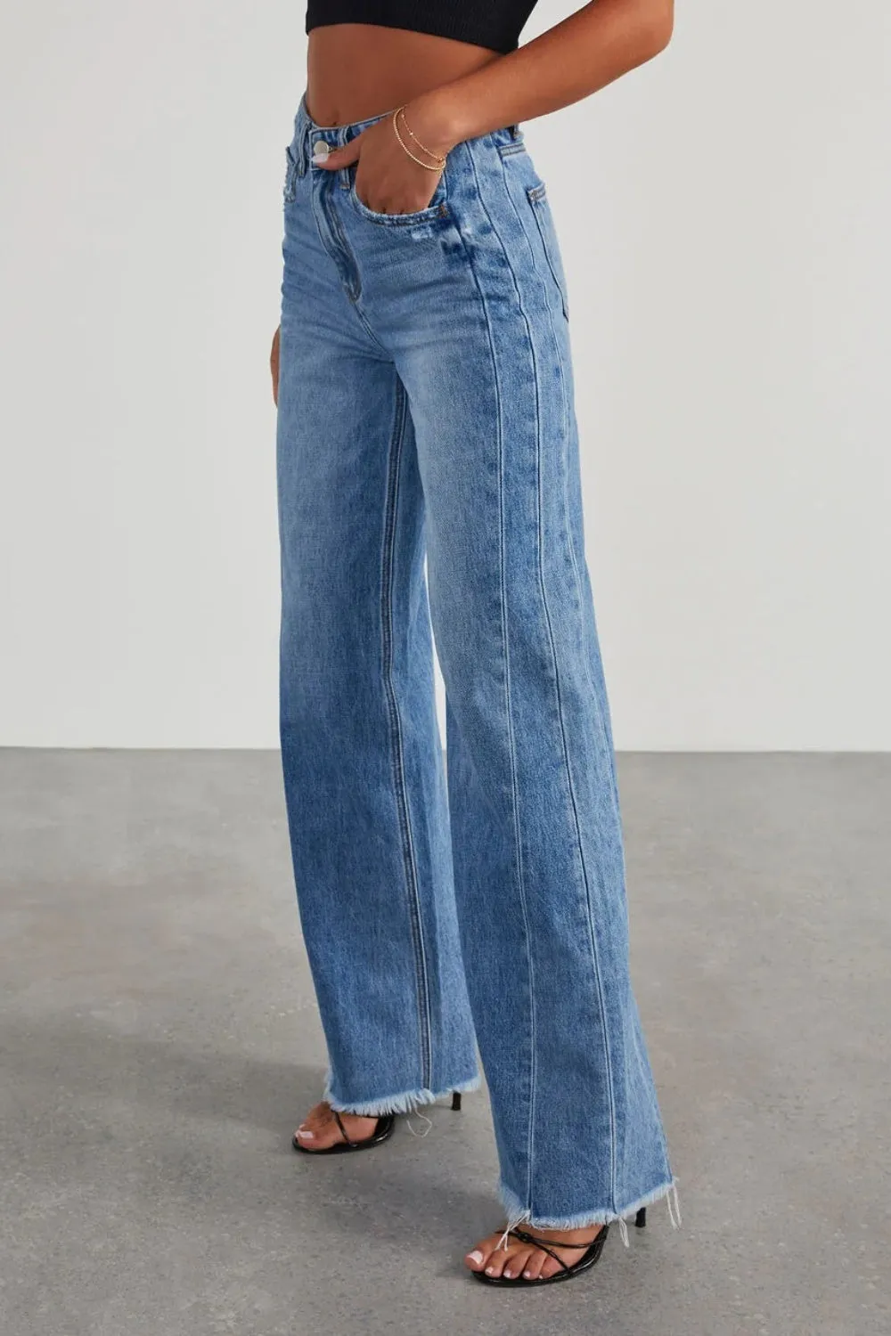 Wide Leg Jeans with Pockets